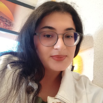 Emine Başkurt